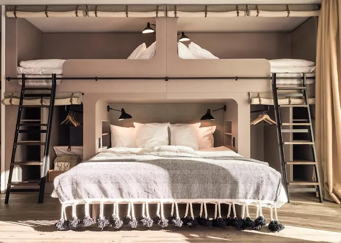 ホテル Nomad By Cervo Mountain