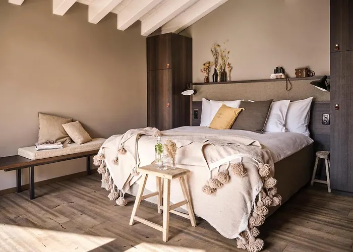 ホテル Nomad By Cervo Mountain 4*