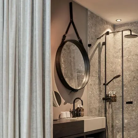 Nomad By Cervo Mountain מלון 4*