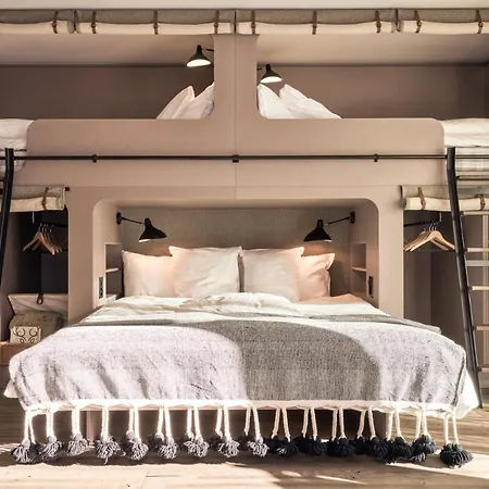 Hotell Nomad By Cervo Mountain